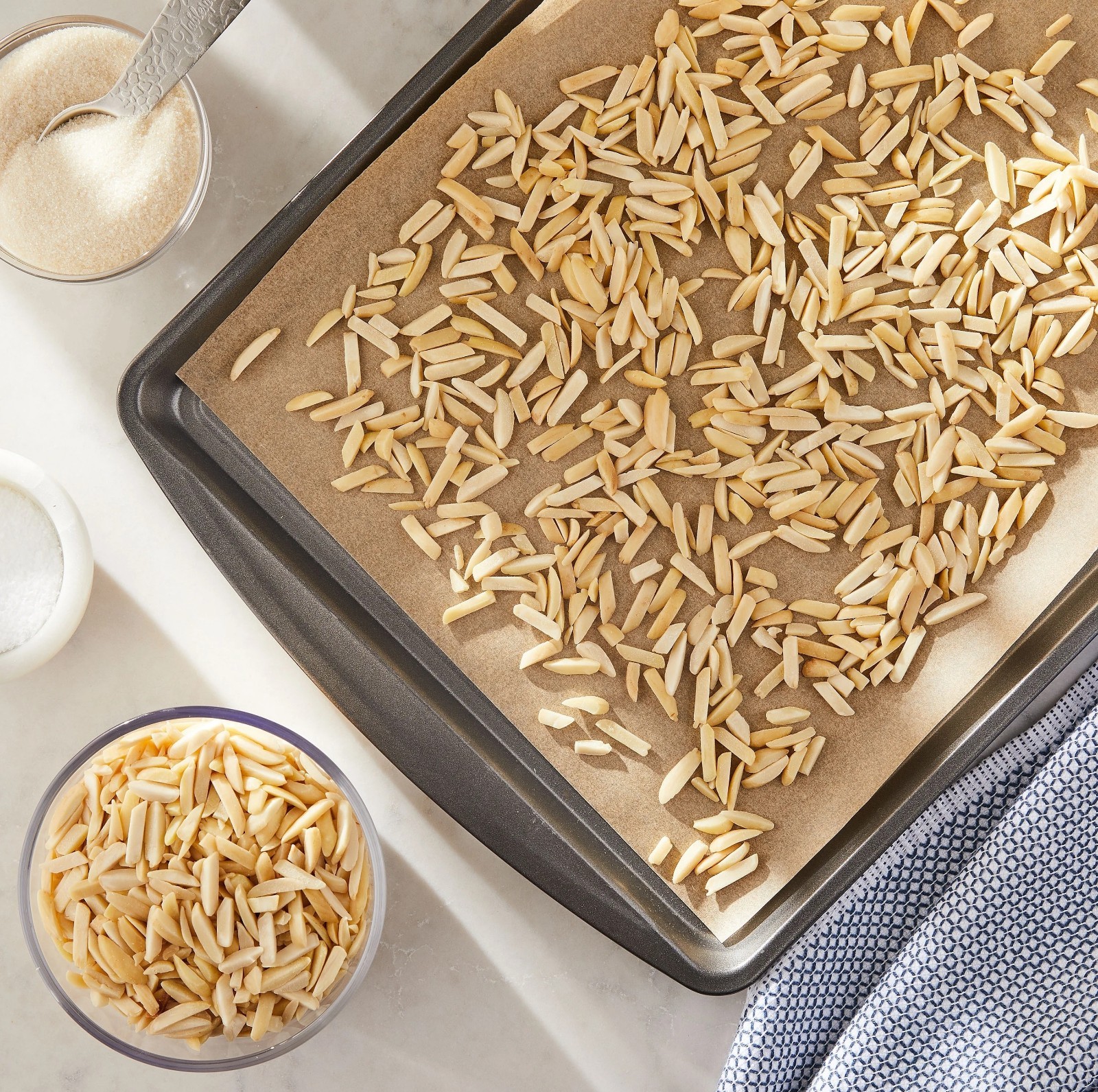 Great Value Blanched & Slivered Almonds (10 oz) gallery