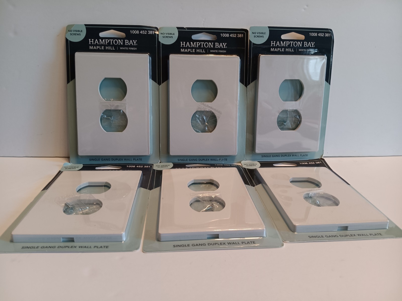 NEW 6x Hampton Bay Maple Hill SINGLE DUPLEX Wall Plate White No Visible Screws gallery