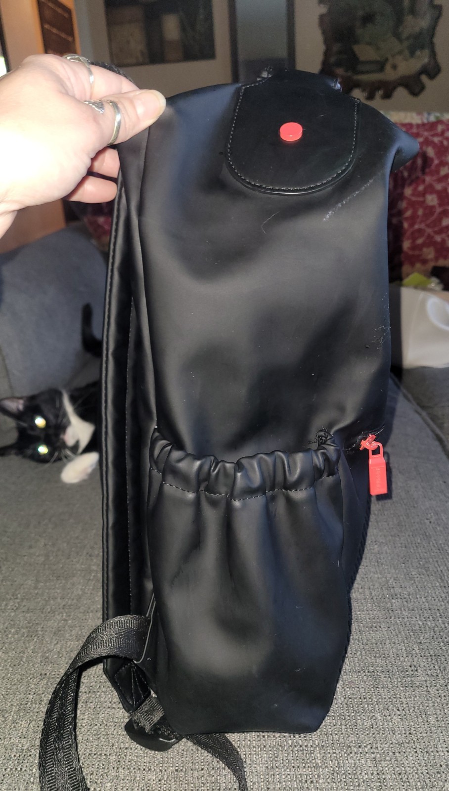 hunter top clip backpack bag black color 4