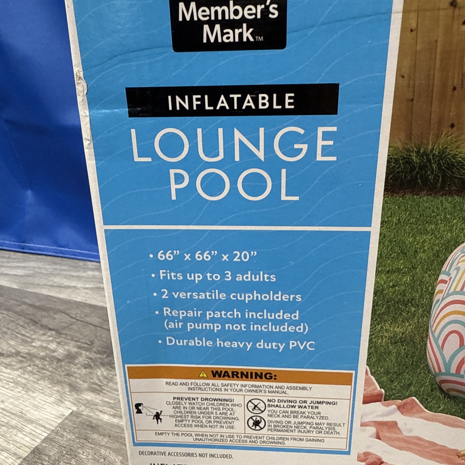 Member's Mark Inflatable Lounge Pool with Cup Holders, Rainbow gallery