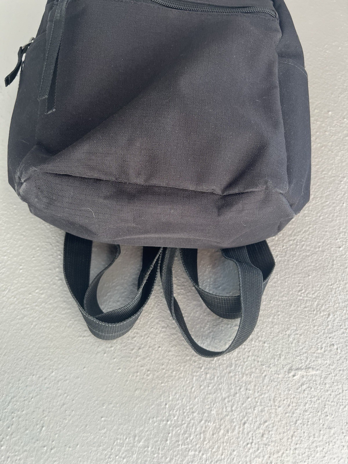 Gymshark Everyday Mini Backpack Black  Side Pockets Bag Pack 4