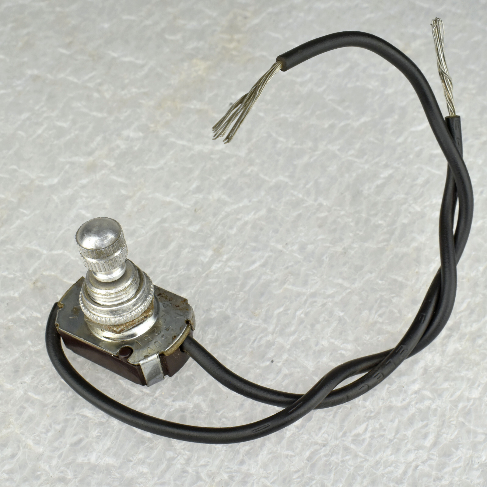 Vintage Eagle USA Single Pole Canopy Rotary Switch Metal Turn Knob 125/250V gallery