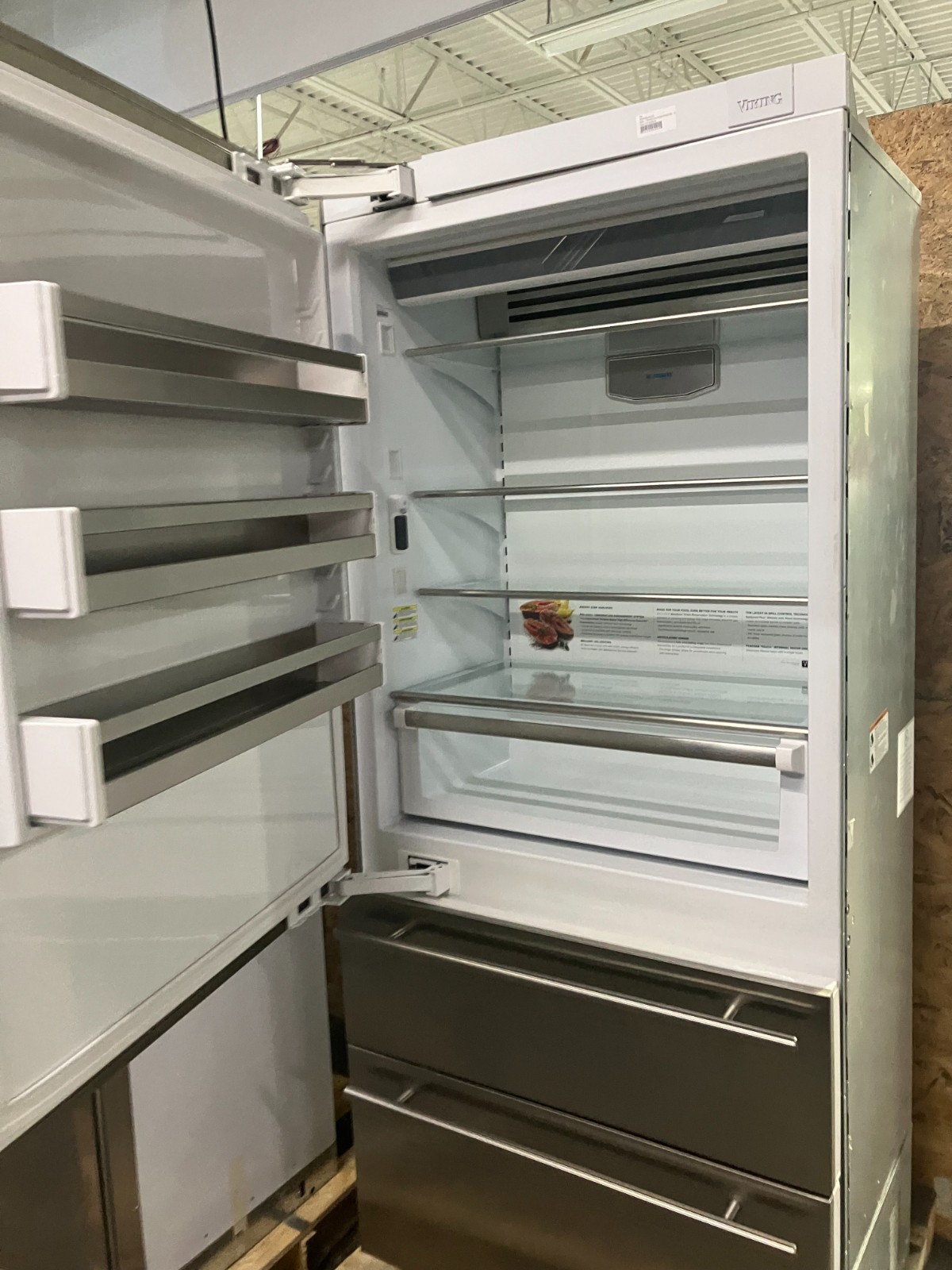 Viking 7 Series Built-In Stainless 36" Bottom Freezer Refrigerator-MVBI7360WLSS gallery