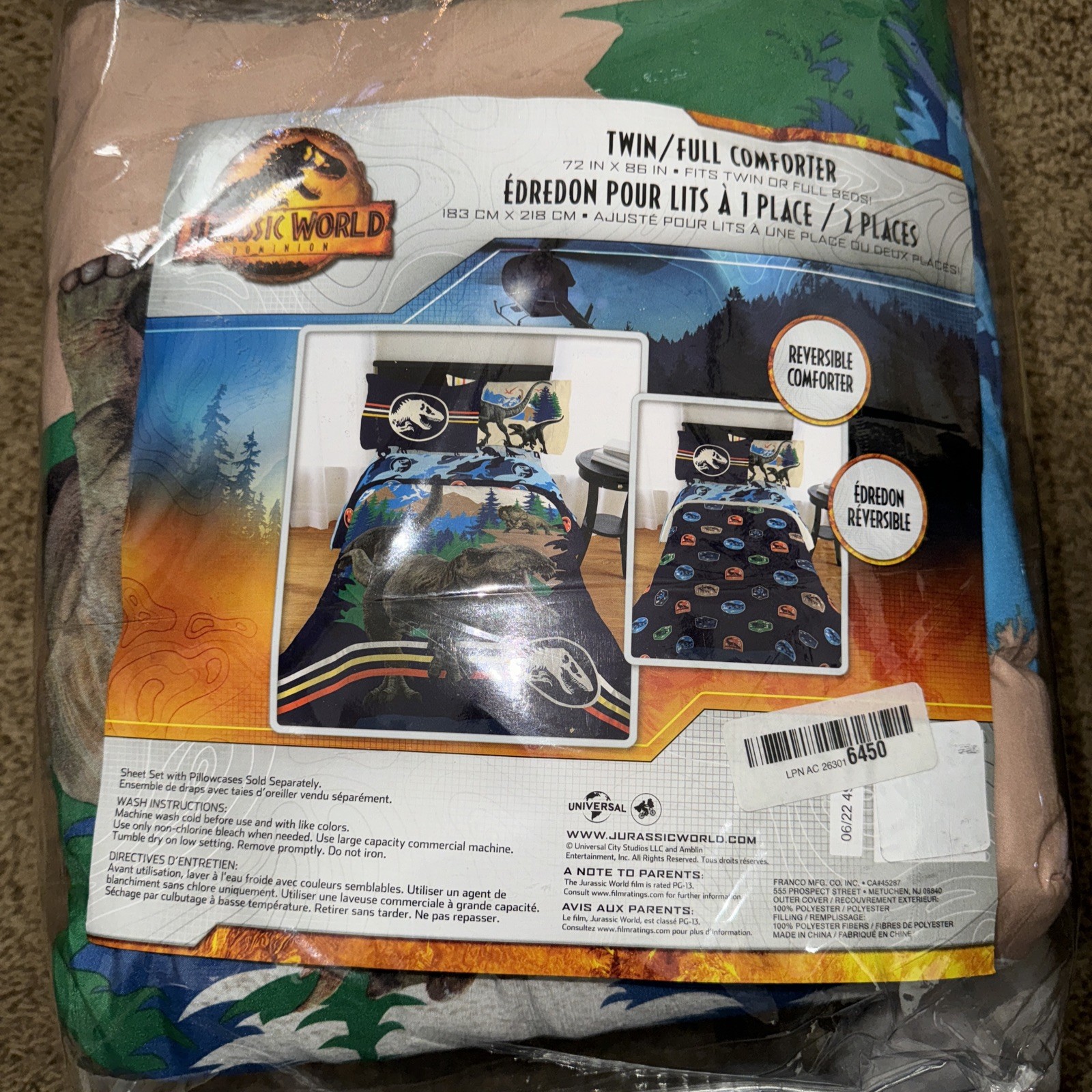NEW Jurassic World T-Rex COMFORTER 72 IN X 86 IN FITS TWIN FULL gallery