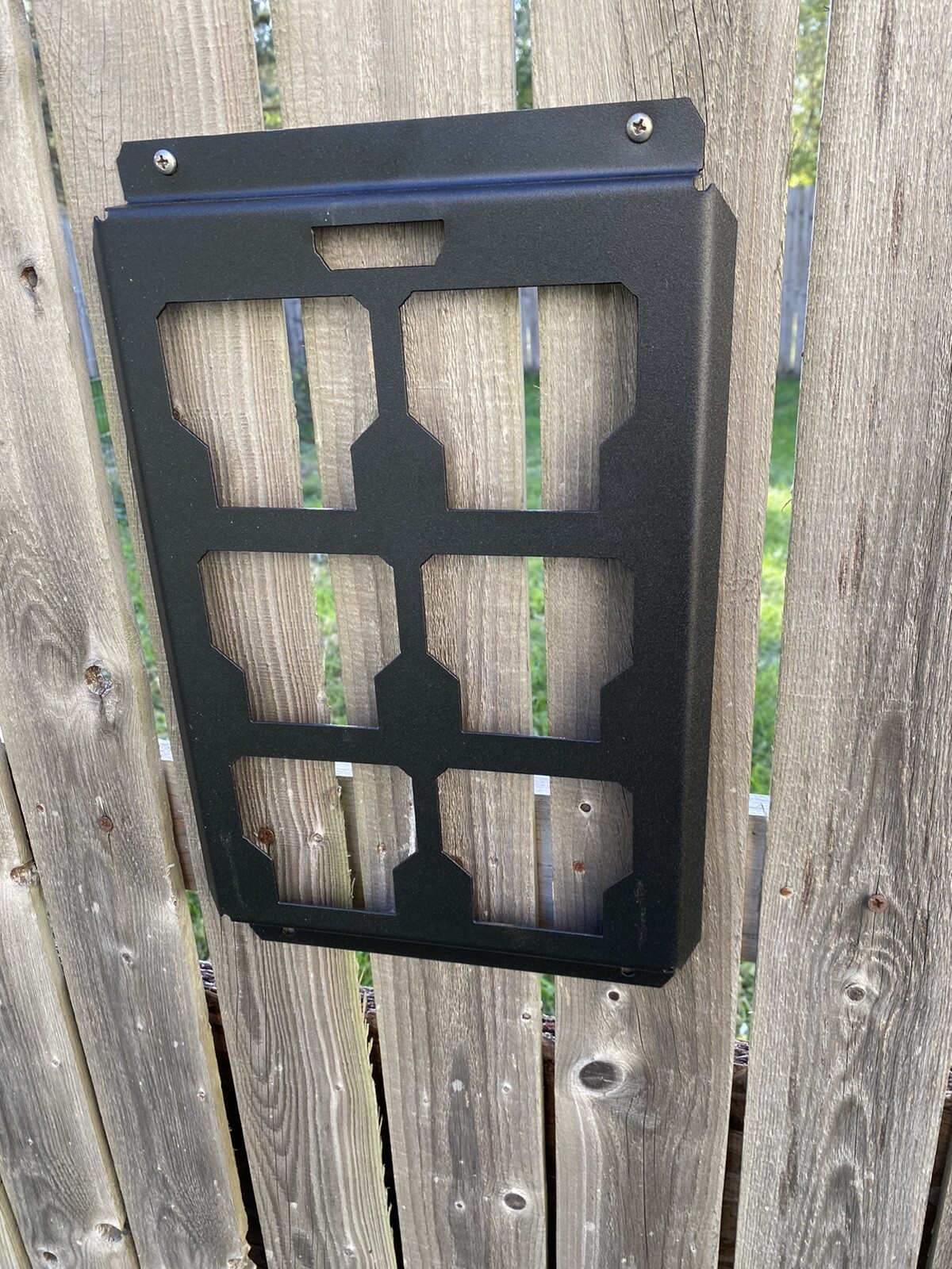 16ga MILWAUKEE PACKOUT HALF METAL MOUNT BASE POWDER COATED gallery