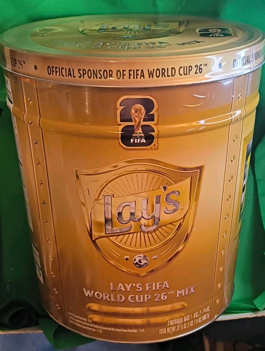 Lionel Messi Lay’s Box FIFA World Cup 2026 limited Edition Steak, BBQ, Original gallery