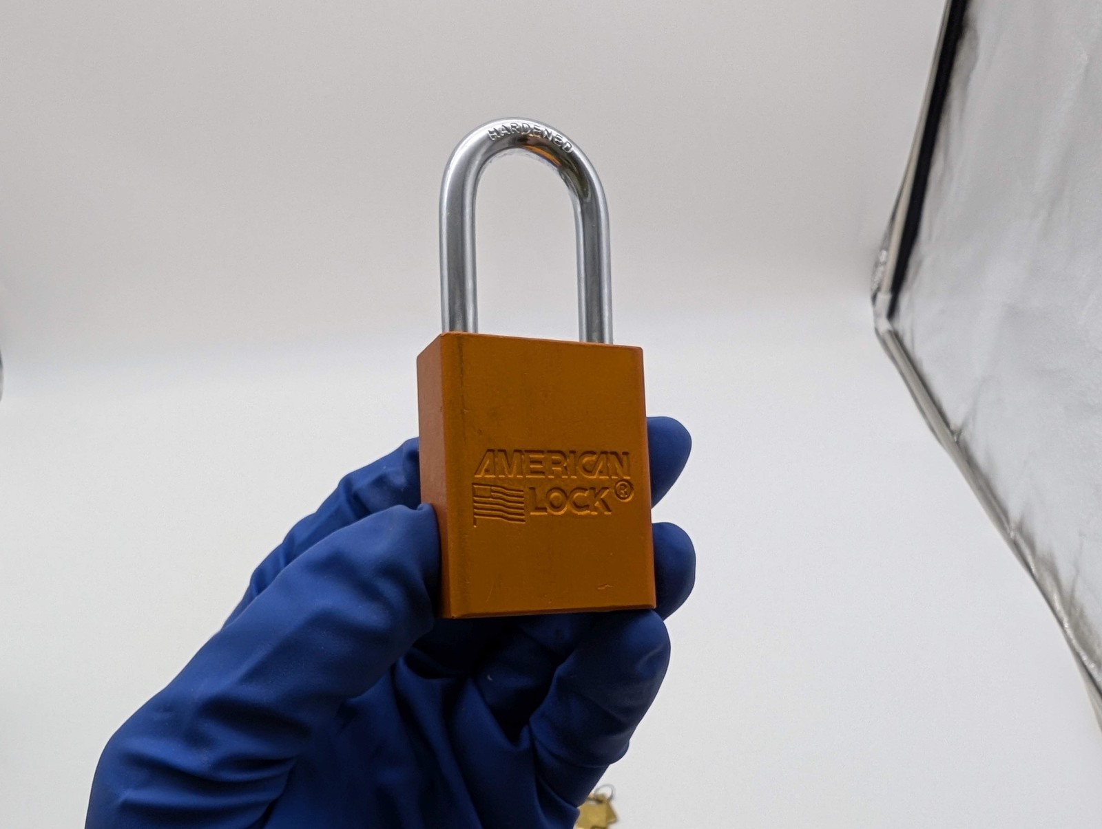 2x American Lock Lockout Padlocks 1.5" Shackle 1.5" Body Orange Keyed Alike gallery