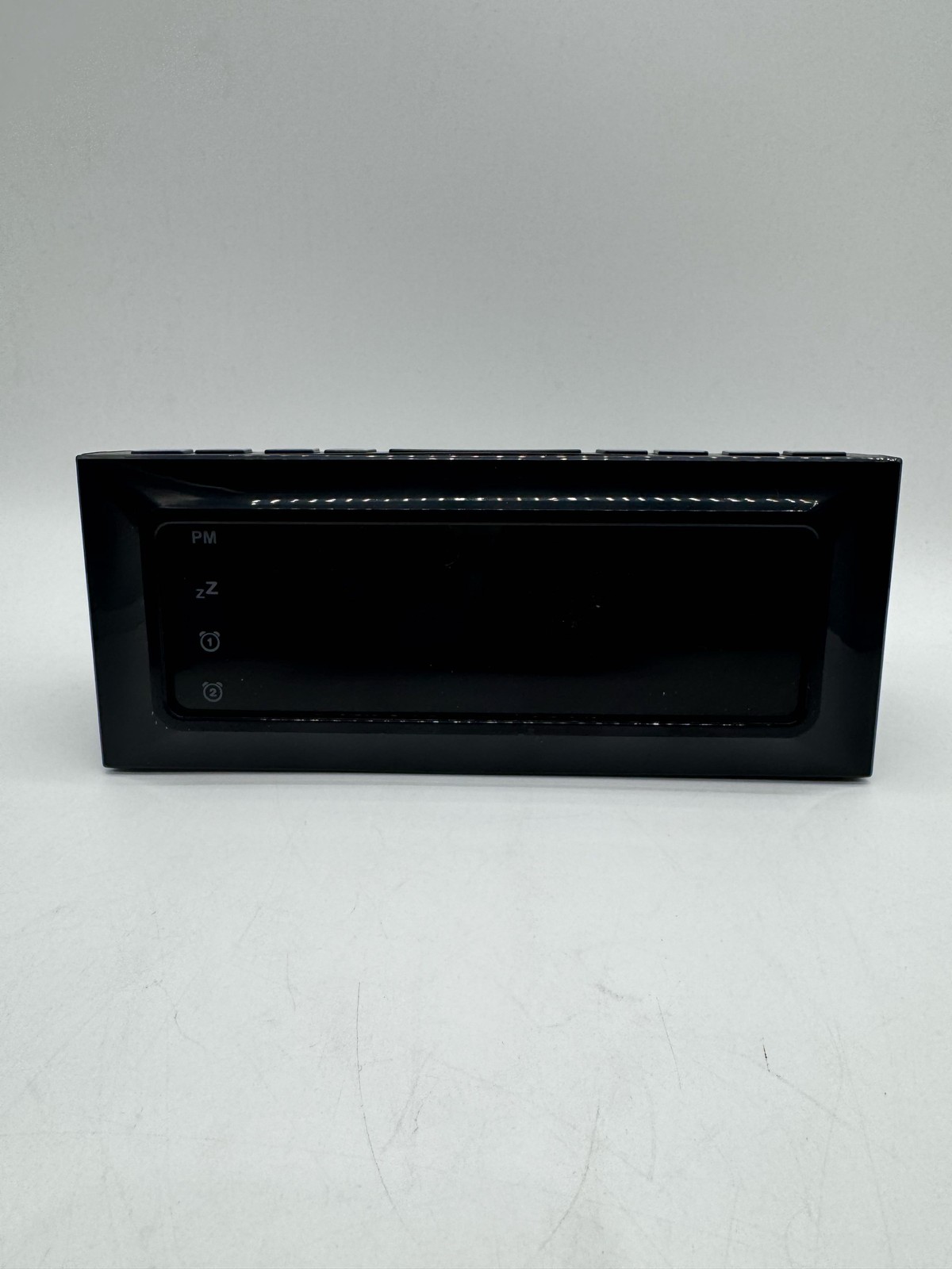 Best Buy essentials Digital Dual Alarm Clock AM/FM Radio Snooze LED Display gallery