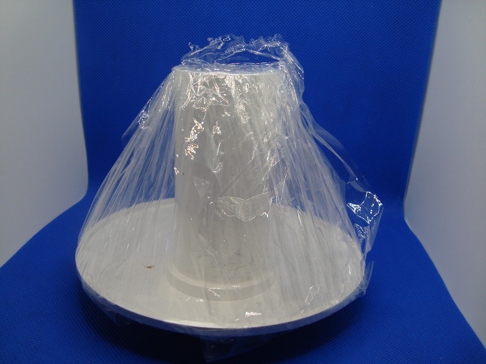 Saftron In Ground Swimming Pool and Spa Handrail Ladder Anchor Cover, White NEW gallery