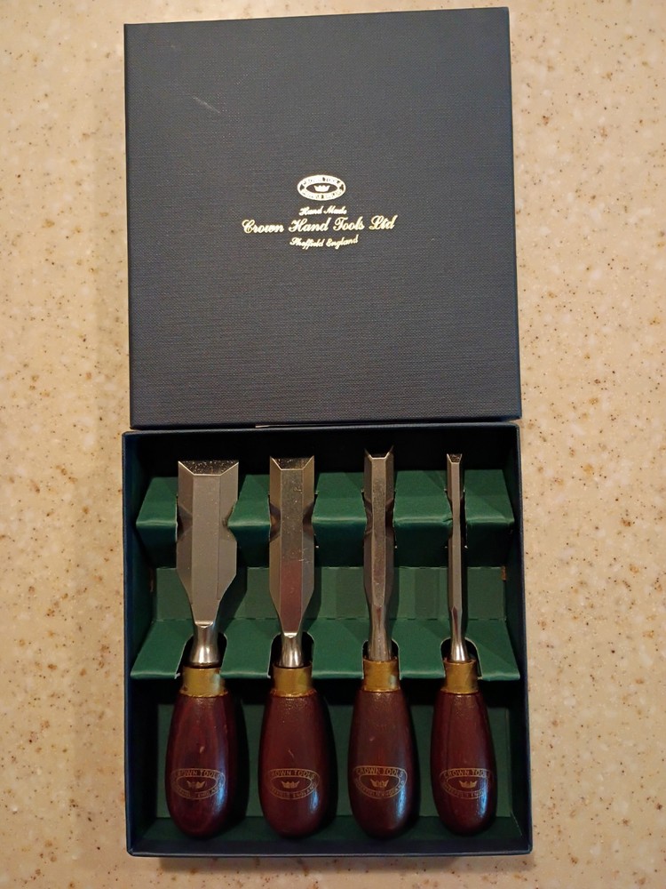 Crown Tools 4 Piece Butt Chisel Set Sheffield England NEW IN BOX NEVER USED