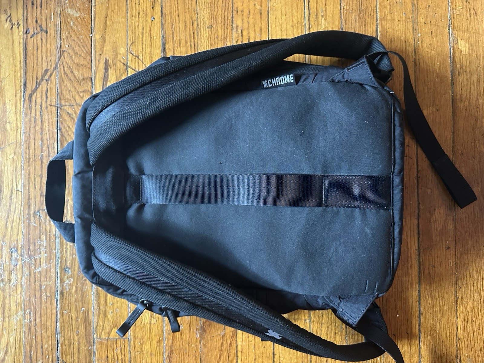 Chrome Camden Black 16L Zip Backpack 2
