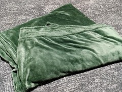 Plush Blanket / throw Solid Dark Emerald Green super soft Velvet Feel 50″x80”