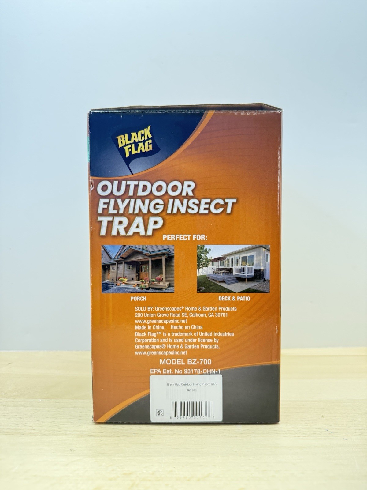 Black Flag 1/4 Acre, Outdoor Flying Insect Trap, Plug-in, UV light , Vacuum NEW gallery