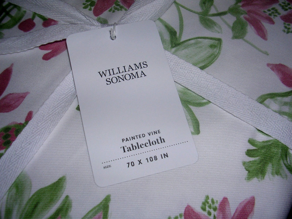WILLIAMS SONOMA PAINTED VINE PINK TABLECLOTH 100% COTTON 70X108 TURKEY NEW/WTAG