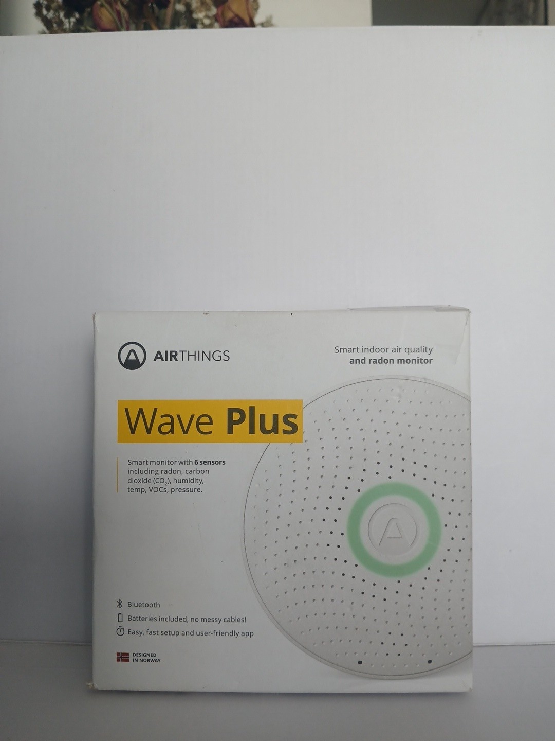 Airthings 2930 Wave Plus-Radon & Air Quality Monitor, Battery Powered (CO2, VOC) gallery