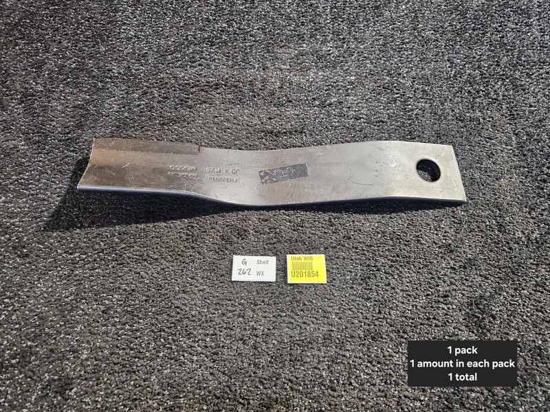John Deere FH329914 Suction Offset Clockwise Blade For CX15 CX20 E15 FC10R FC15E gallery