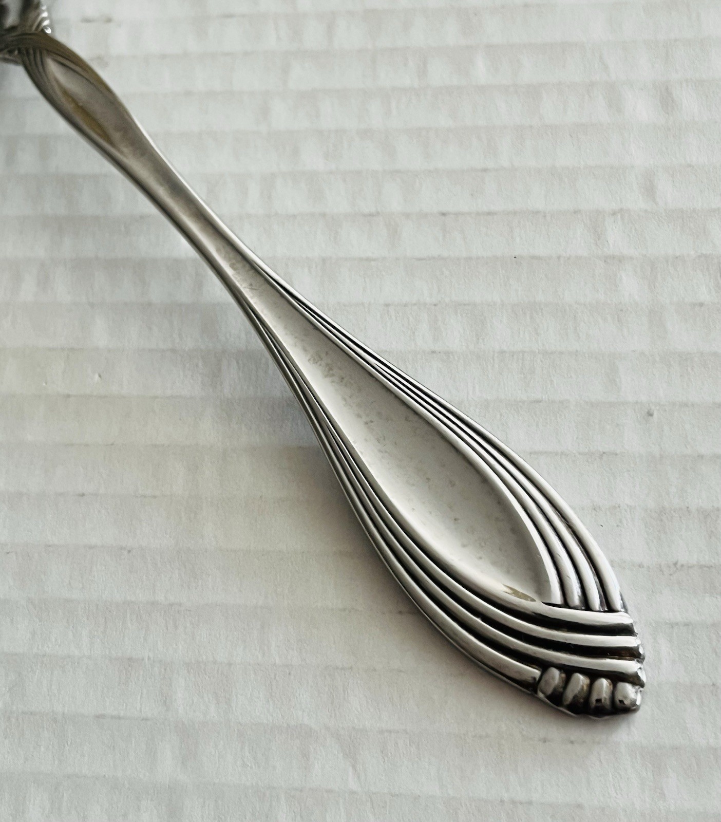 Oneida Community Stainless Heiress 4 Dinner Forks Glossy gallery