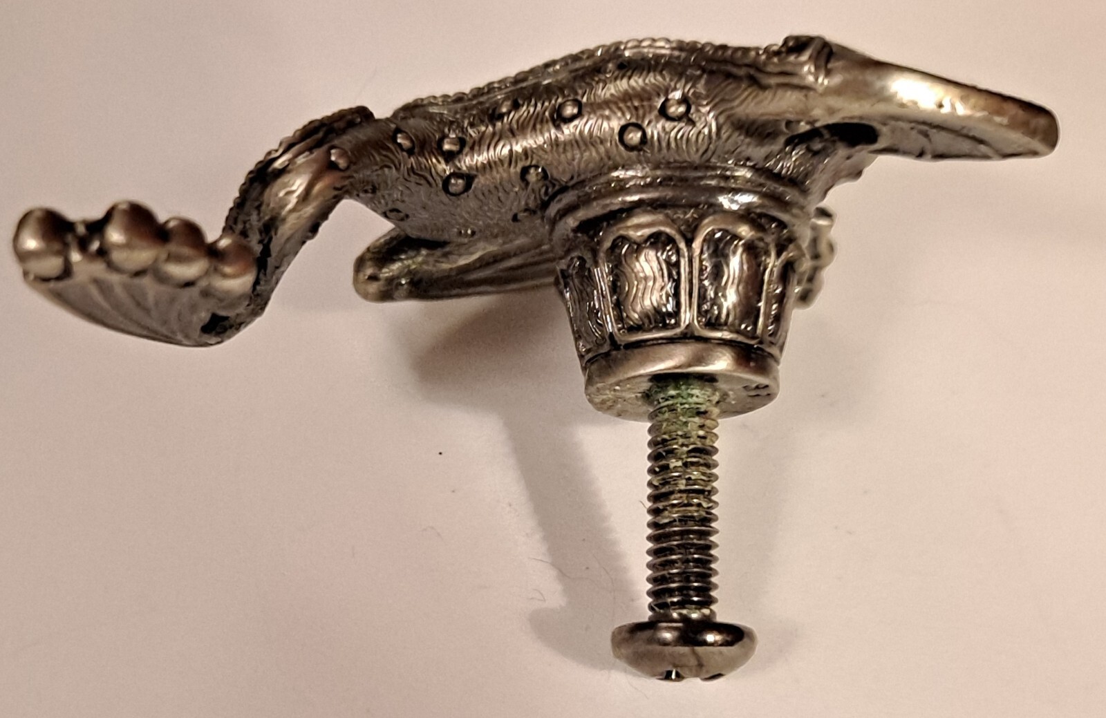 Edgar Berebi Tree Frog Knob Model 8154 Matte Silver gallery