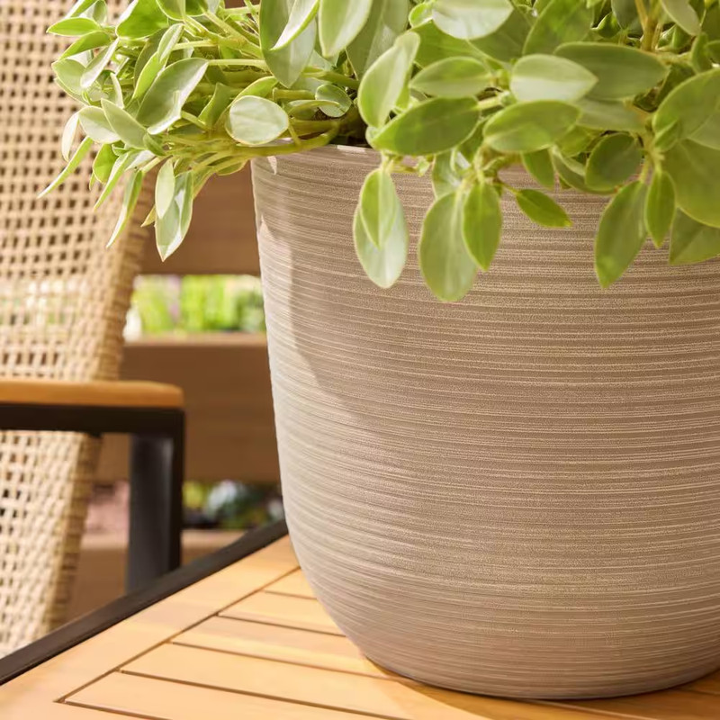 Thatcher Medium Beige Plastic round Planter with Drainage Hole (11.3 In. L X 11. gallery