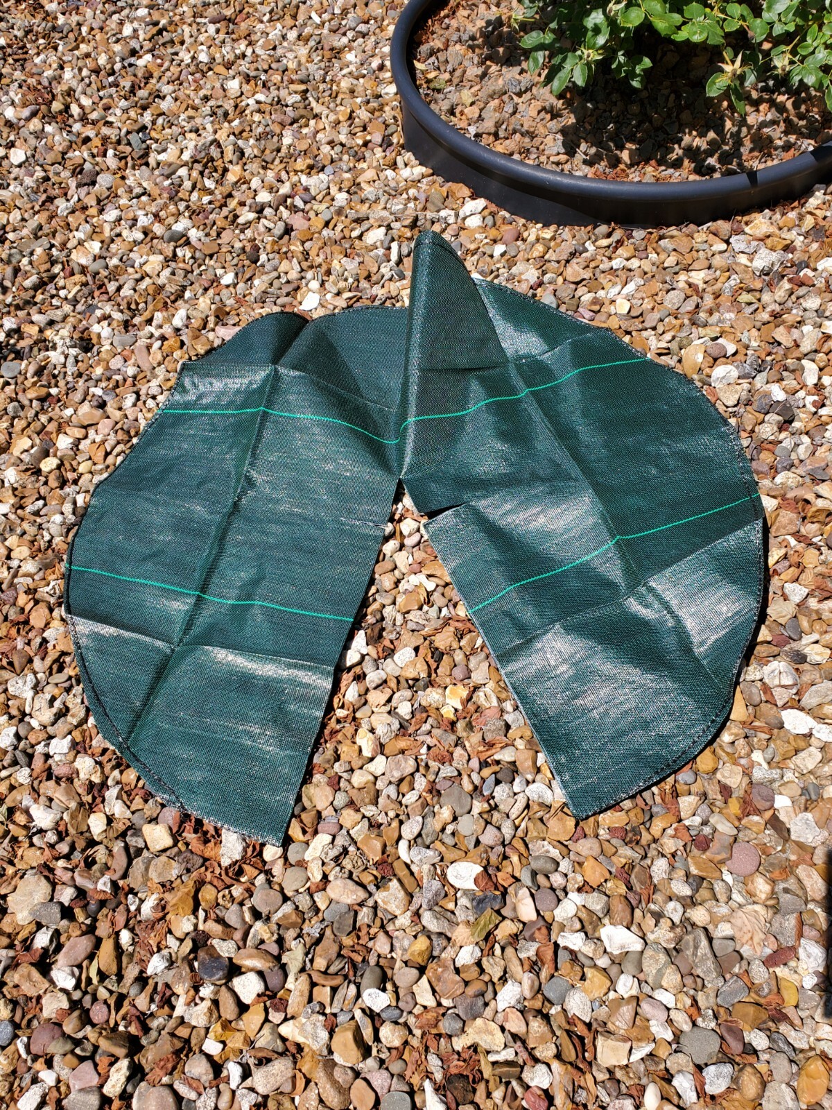 DEWITT GREEN TREE CIRCLE WEED MATS 3' X 3' OR 4' X 4' gallery