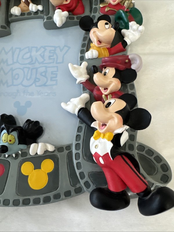 Disney Mickey Mouse Through the Years 3D Picture Frame Figurine Resin Photo gallery