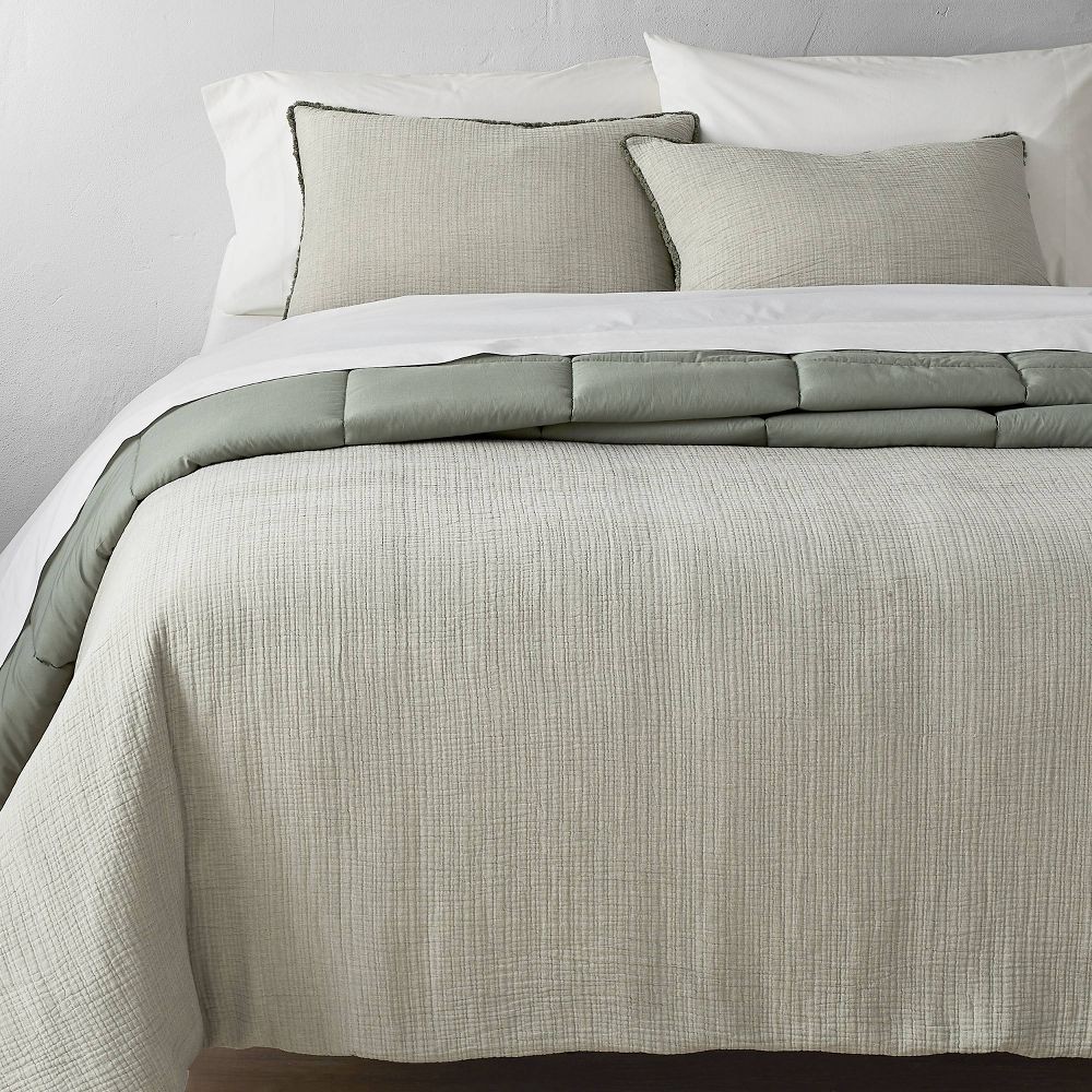 King Textured Chambray Cotton Comforter & Sham Set Sage Green - Casaluna gallery