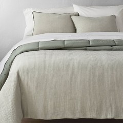 King Textured Chambray Cotton Comforter & Sham Set Sage Green – Casaluna