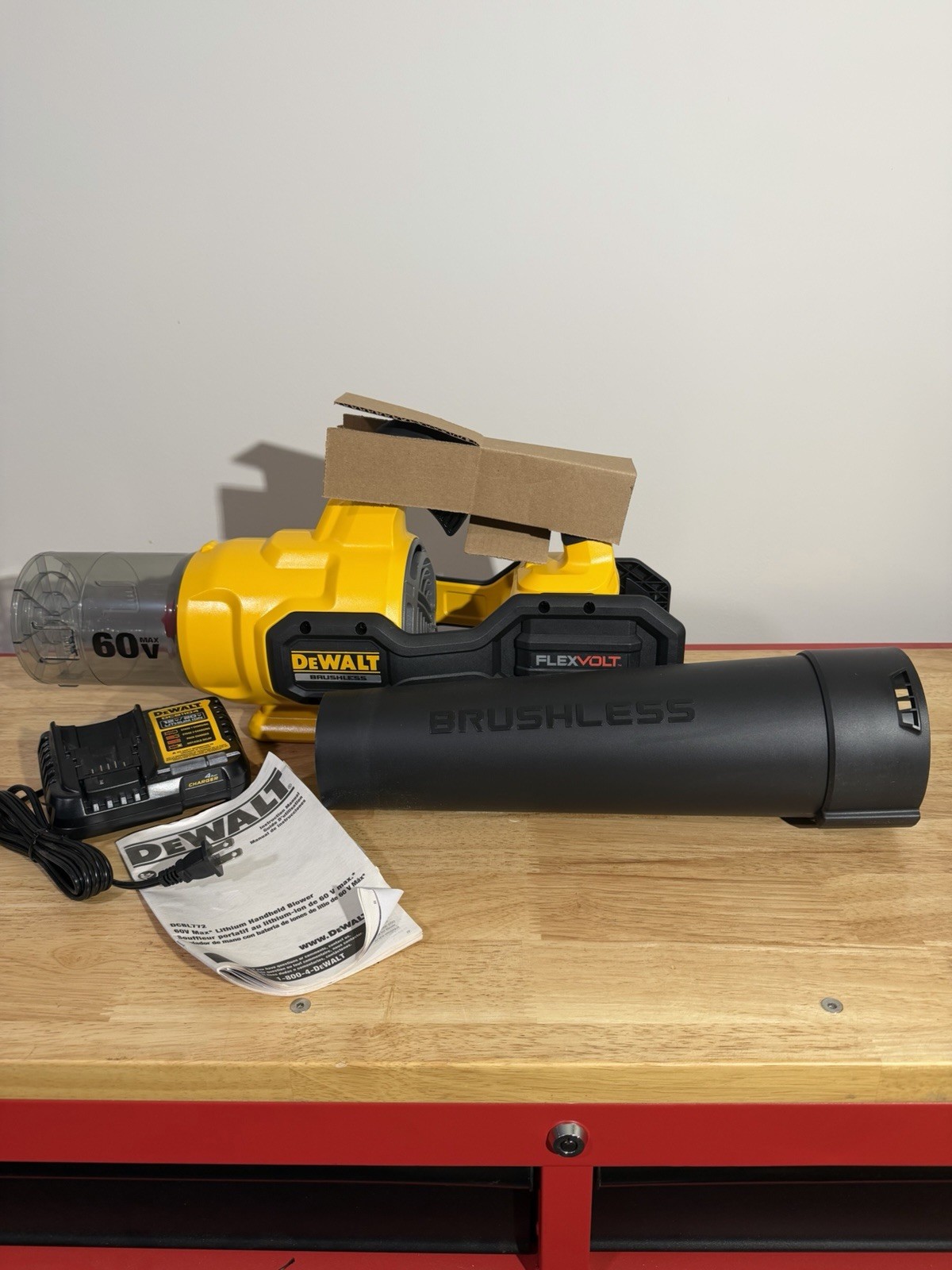 Dewalt 60V Max Flexvolt Axial Handheld Blower (DCBL772) Tool Only gallery