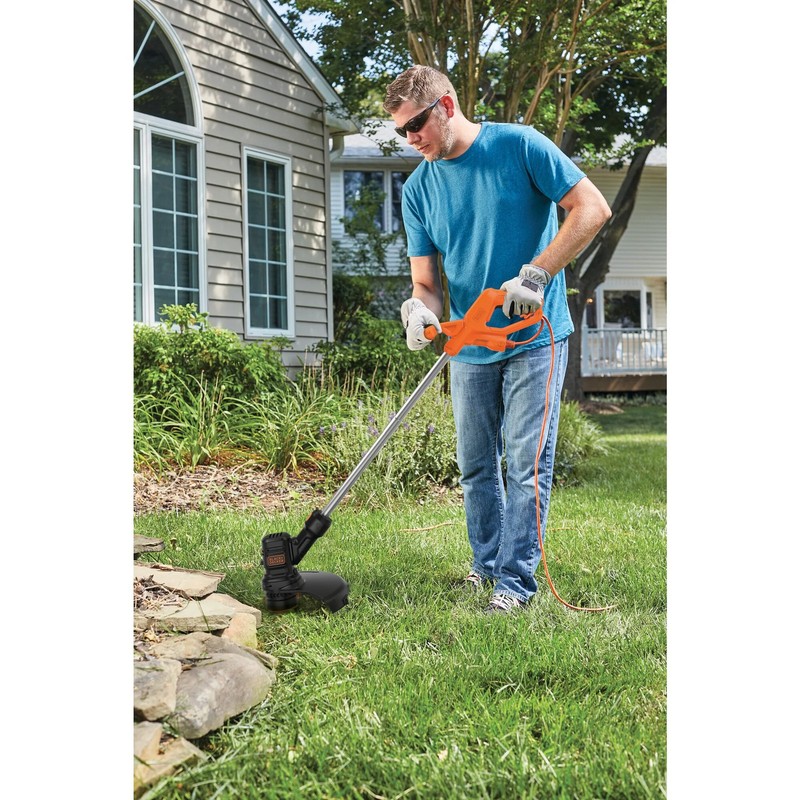 BLACK+DECKER String Trimmer, 13-Inch, 4 Amp - BEST935 gallery