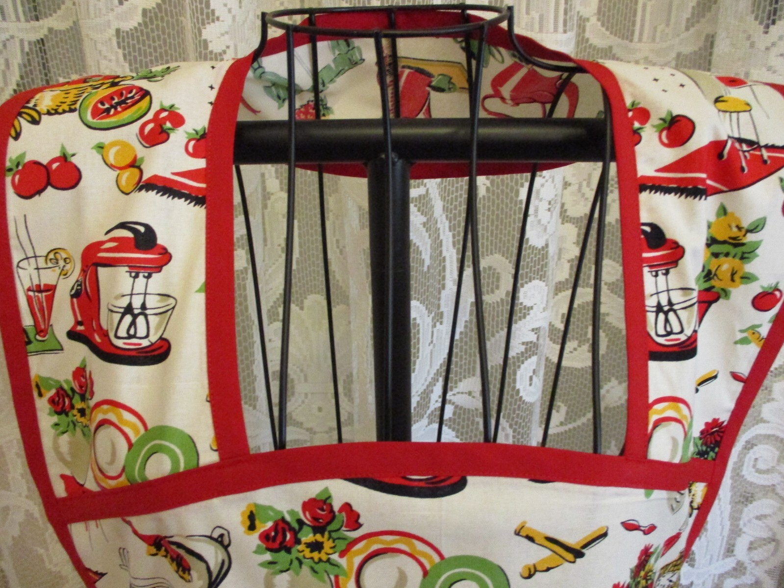 HANDMADE BIB APRON FIFTIES KITCHEN gallery