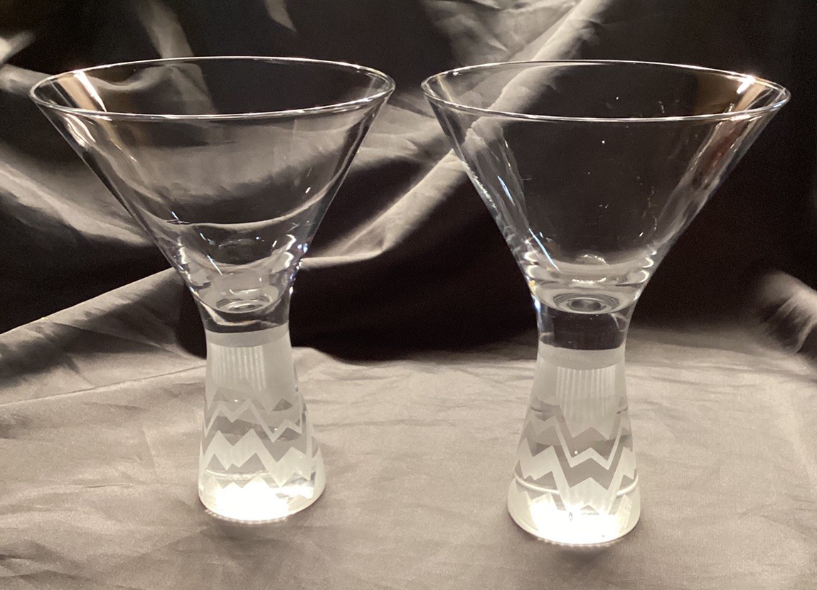 TWO-2 MISSONI PASSIONE MARTINI/COSMOPOLITAN ZIG ZAG FROSTED STEM 6 1/8”T Ex Cond gallery