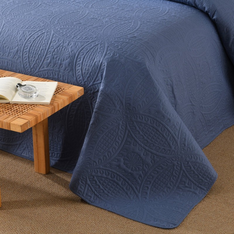 100% Polyester Ultrasonic Quilted Lightweight Quilt Bedspread Set gallery