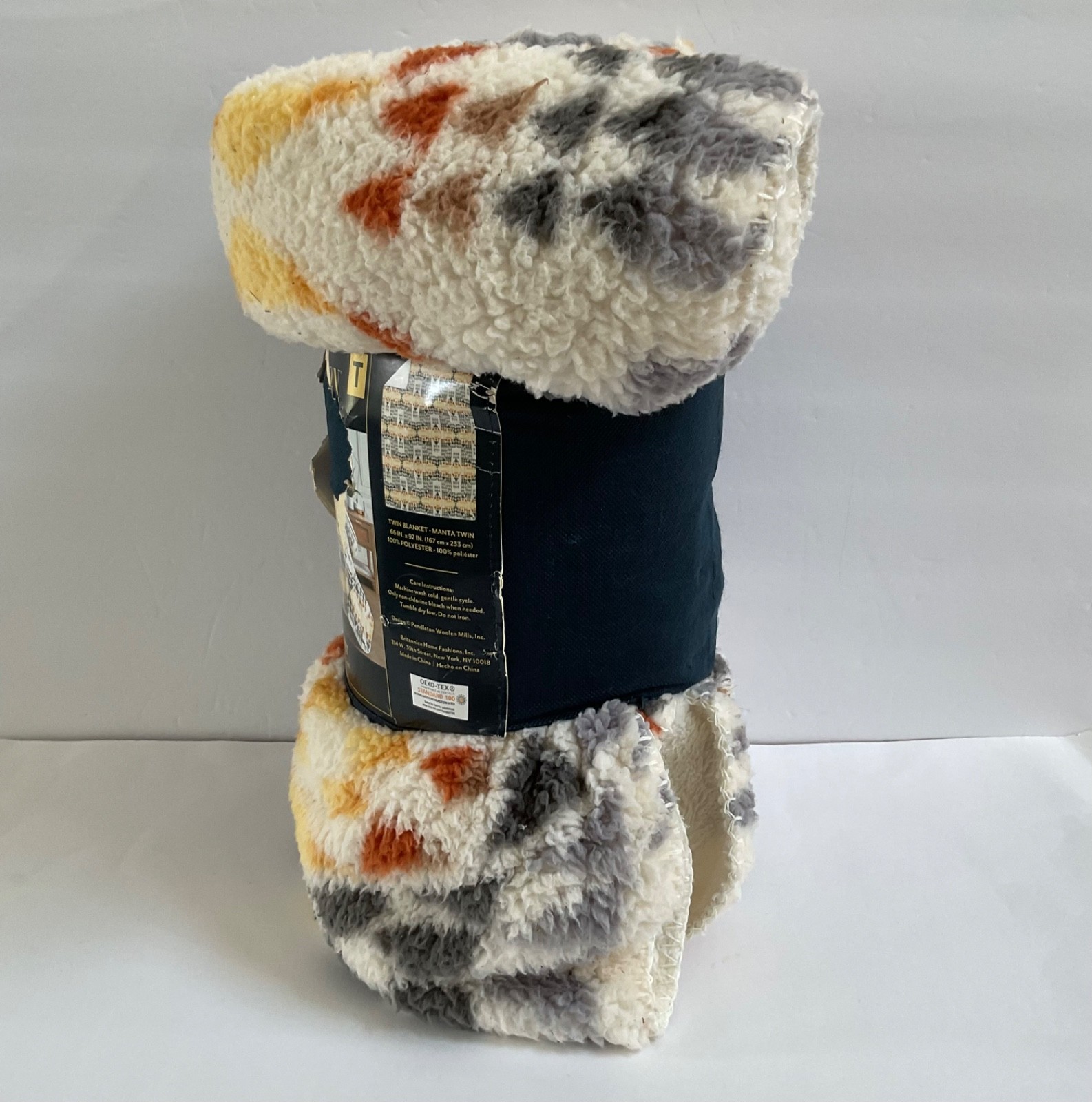 Pendleton Blanket Sherpa Fleece Reversible Soft Arrow Point 66x92 Twin gallery