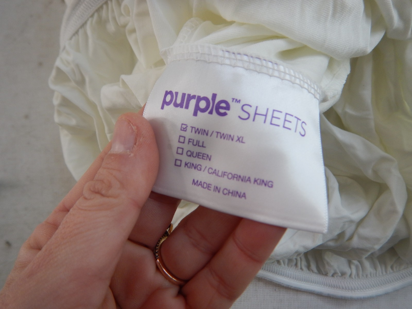 Purple 10-38-22830 - SoftStretch Sheets, Twin/Twin XL, True White gallery