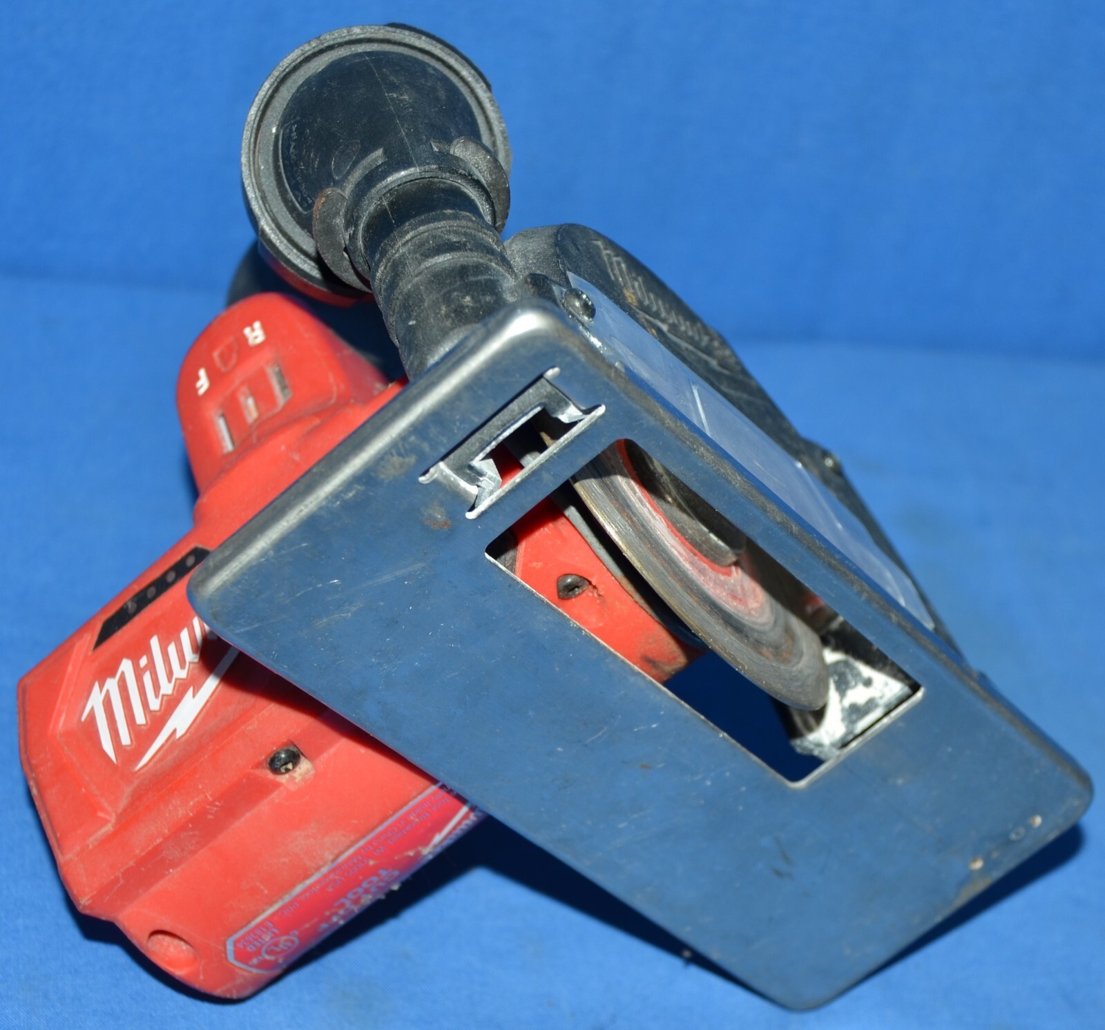 Milwaukee 12V 3" Cut Off Tool 2522-20 Battery 12V 3.0Ah 48-11-2401 gallery