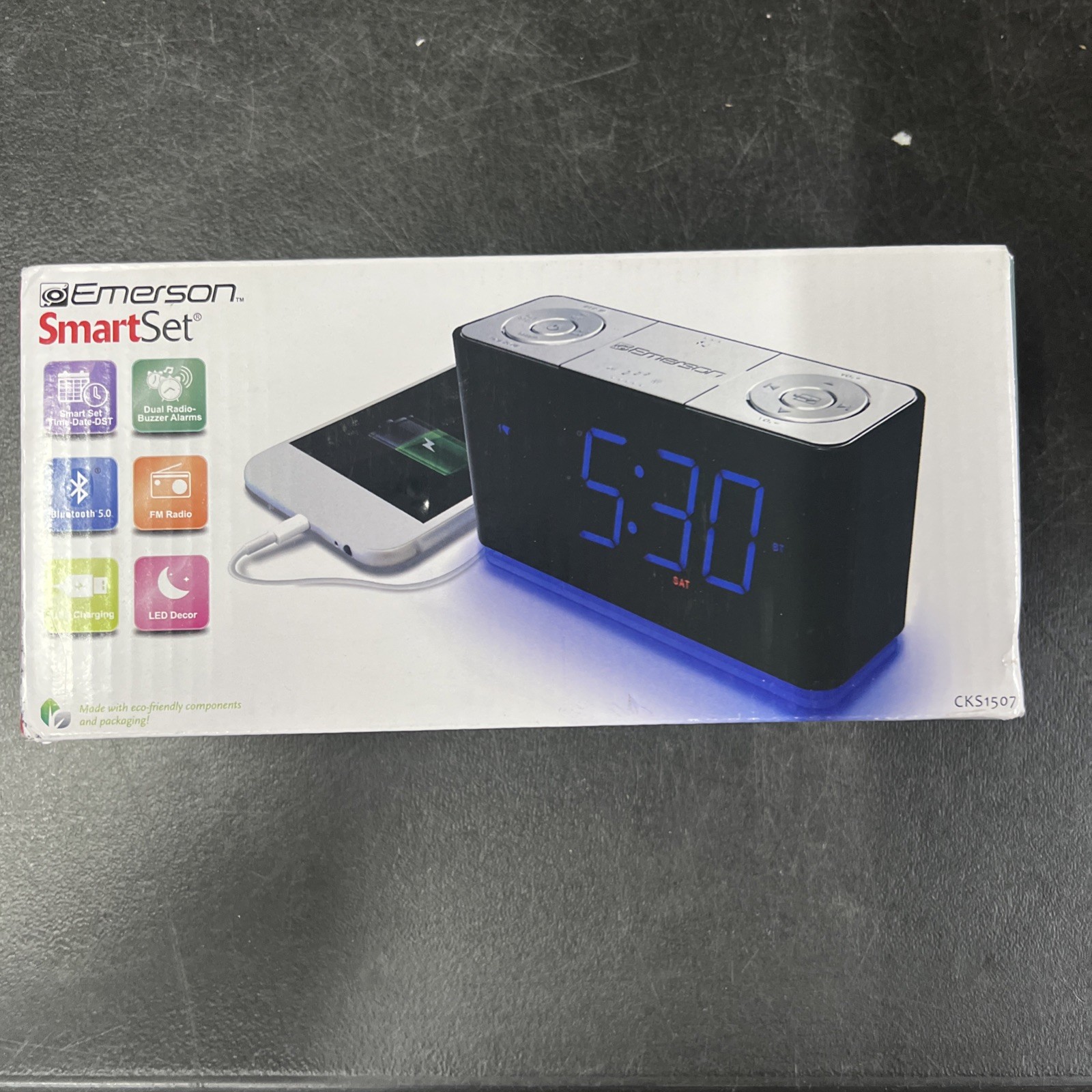 Emerson SmartSet Dual Alarm Clock Radio Bluetooth Speaker Charging Station USB gallery