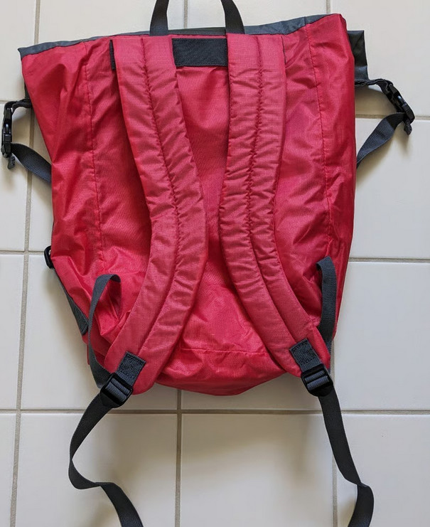 F&S Water Resistant Drawstring Pack, Red/Grey 2