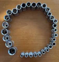 Socket Set 1/4″ drive, 6 point, SAE set Made in Taiwan 31 Pcs See Description