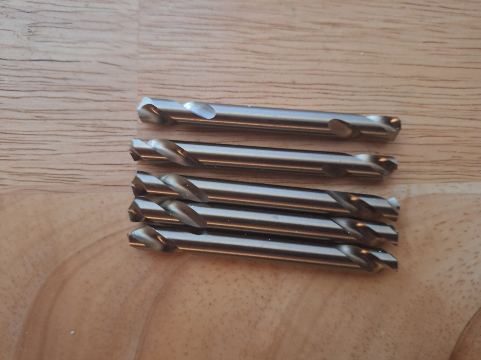 5) 1/4" inch double ended drill bits, these are the good made in USA ones 1/4 gallery