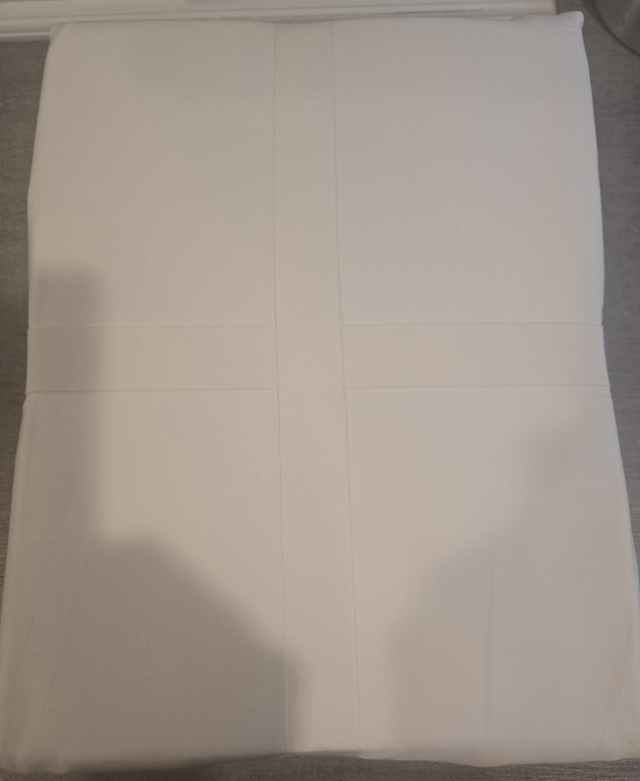 NEW WITH TAGS - Pottery Barn 1000 Thread Count King Sateen Sheet Set - White gallery
