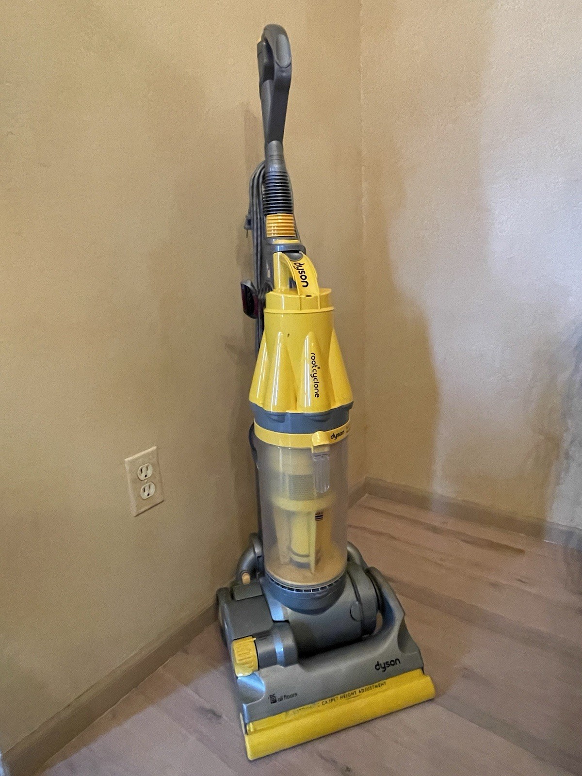 Dyson DC07 All Floors Upright Vacuum Yellow Root Cyclone Vacuum with Attachments gallery