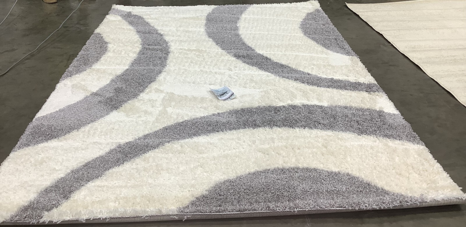IVORY / GREY 6'-7" x 9'-2" Back Stain Rug, Reduced Price 1172678192 PTS217A-6 gallery