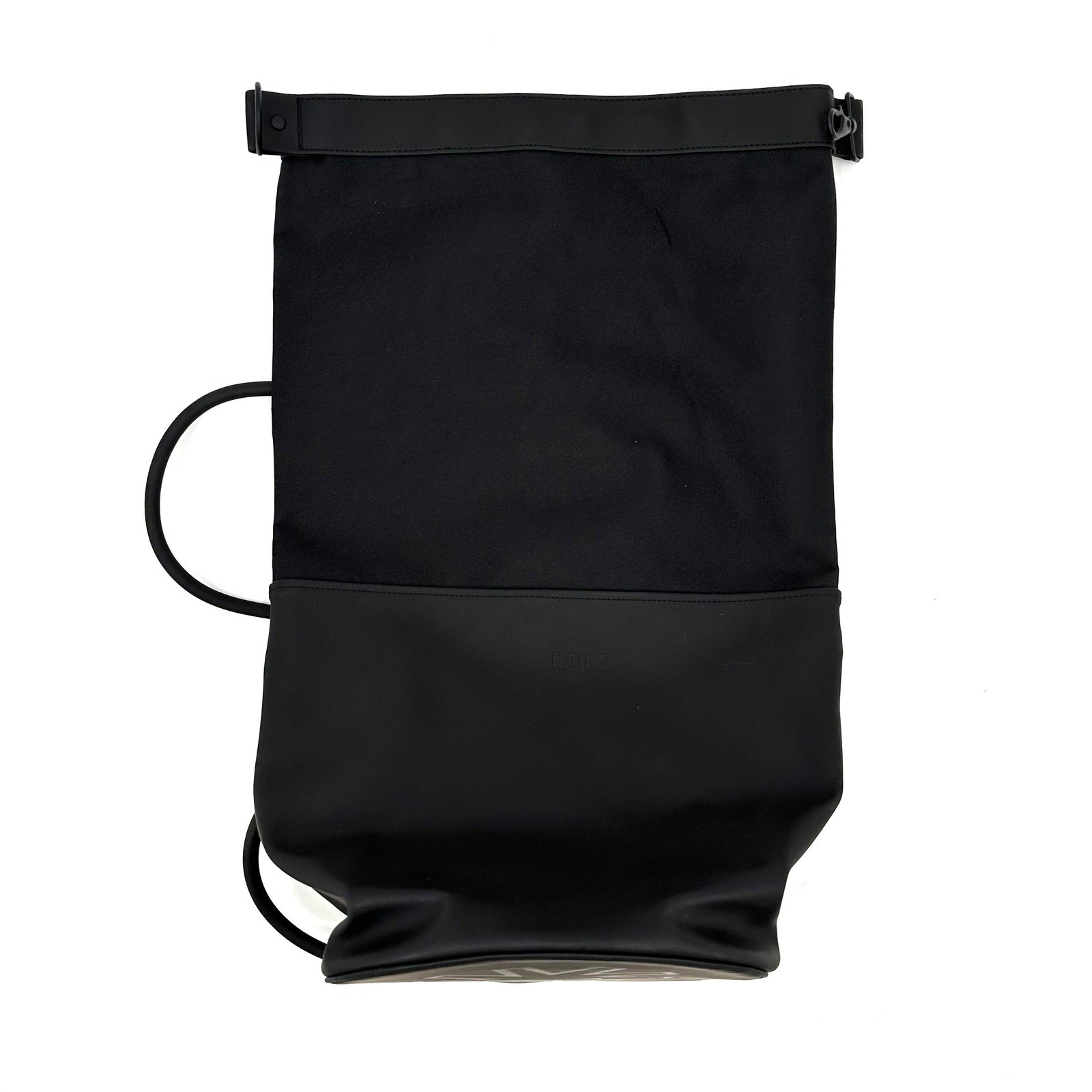 RAINS Spin Rolltop Bucket Sling Bag Black Drawstring Backpack Waterproof Large 4