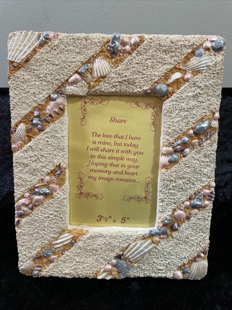 SEASHELL PICTURE FRAME w/Simulated Sand - Portrait or Landscape for 3.5 x 5"