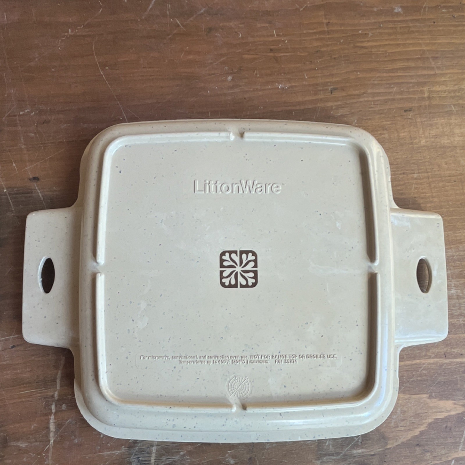 Vintage LittonWare 1 Qt Square Divided Casserole Dish Baking Pan Beige Melamine gallery
