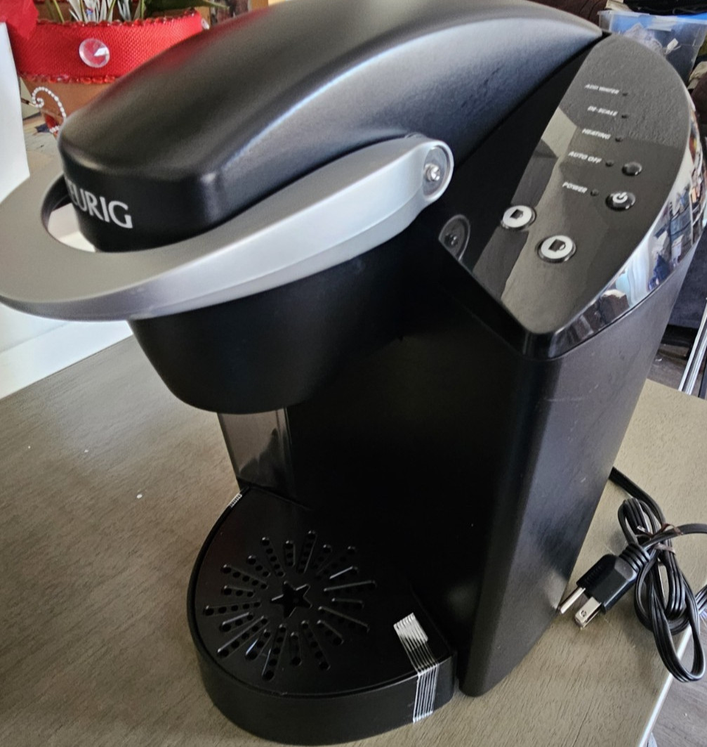 Keurig Single Cup Brewing System Coffee Maker Model B40 NOB gallery