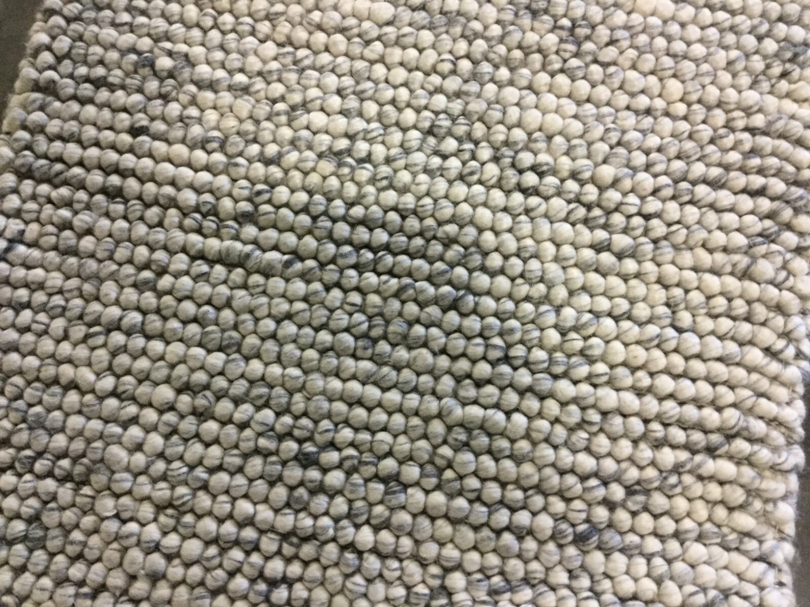 L GREY / IVORY 2'-3" x 8'-0" Back Stain Rug, Reduced Price 1172668583 NAT620G-28 gallery