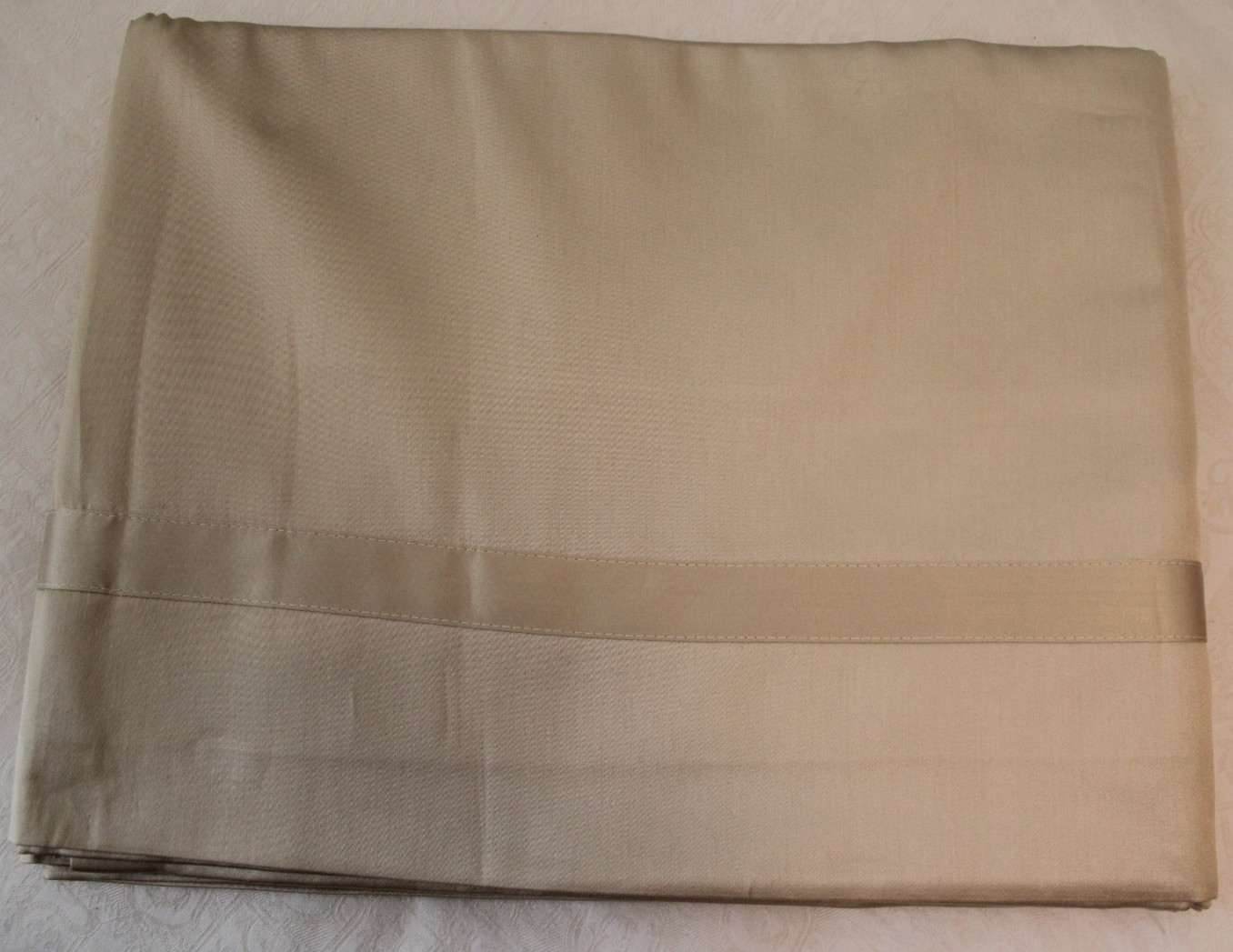 NWOT MATOUK Nocturne 100% Cotton Sateen Twin Flat Sheet in champagne gallery