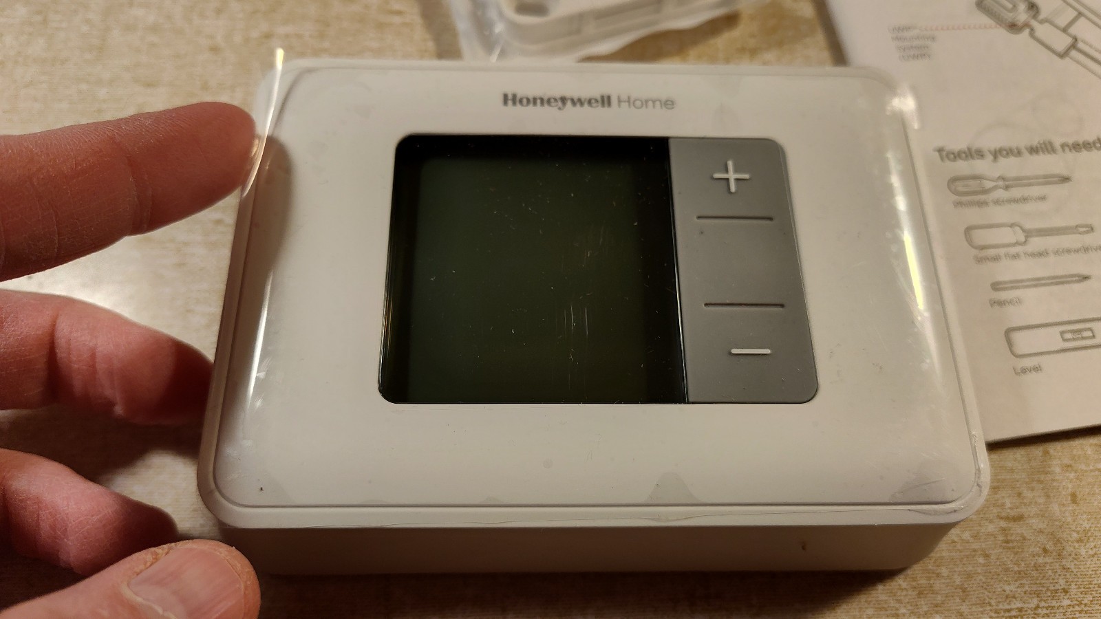 Honeywell Home T2 Non-Programmable Thermostat (RTH5160D) -- open box gallery