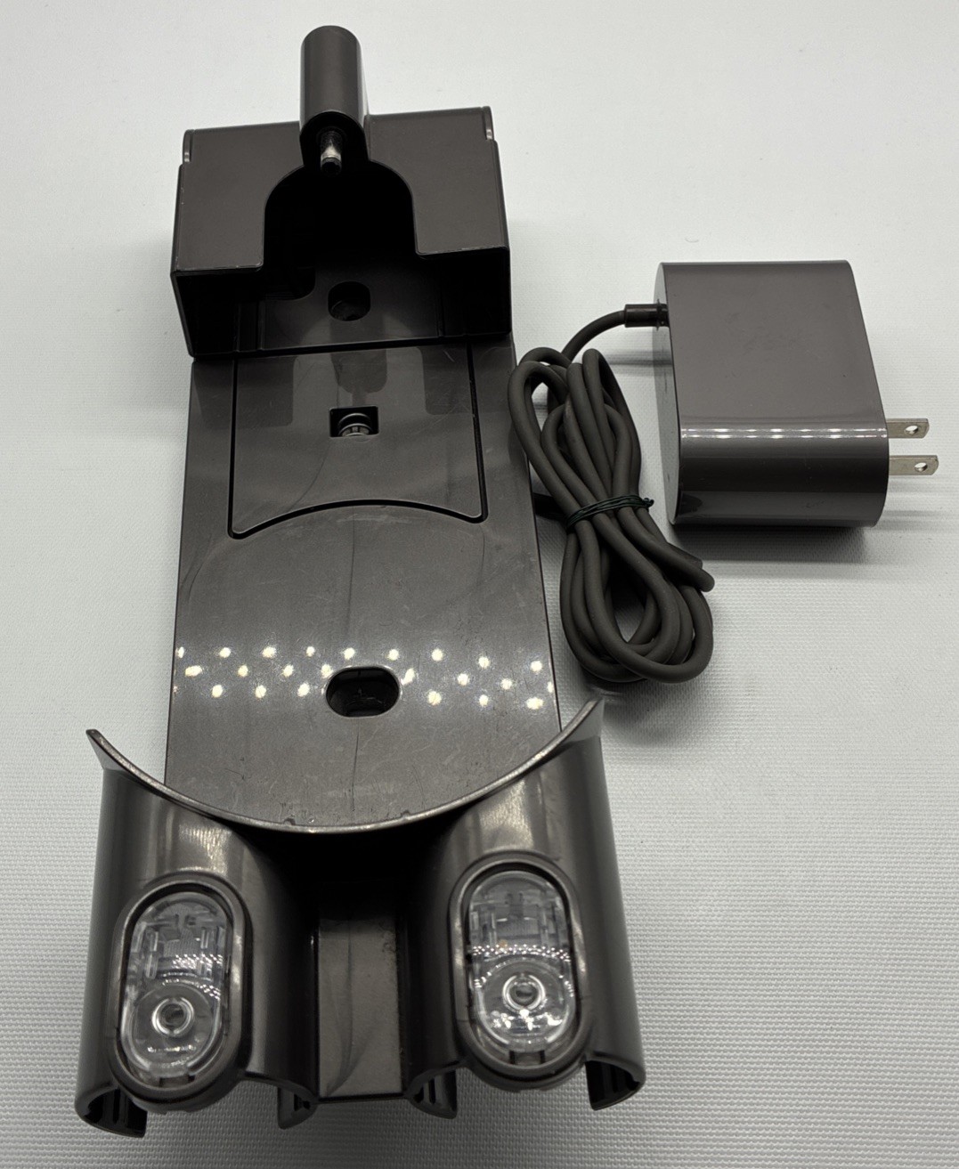 Genuine Dyson Wall Mount Charging Dock Charger MODEL:210826-03 gallery